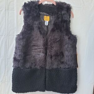 Black Faux fur vest vintage fur
